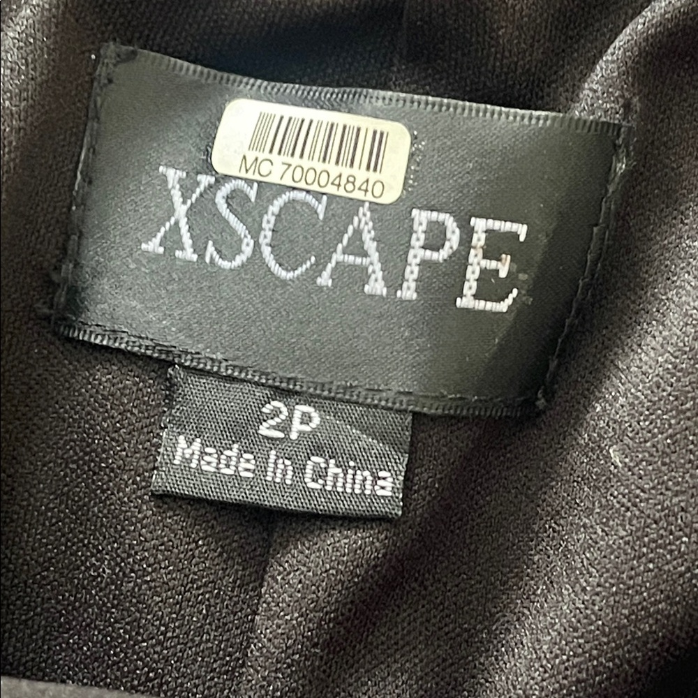 Xscape Black&Gold Taffeta Mermaid Prom Event Gown Side Zip Size 2P - Picture 14 of 15